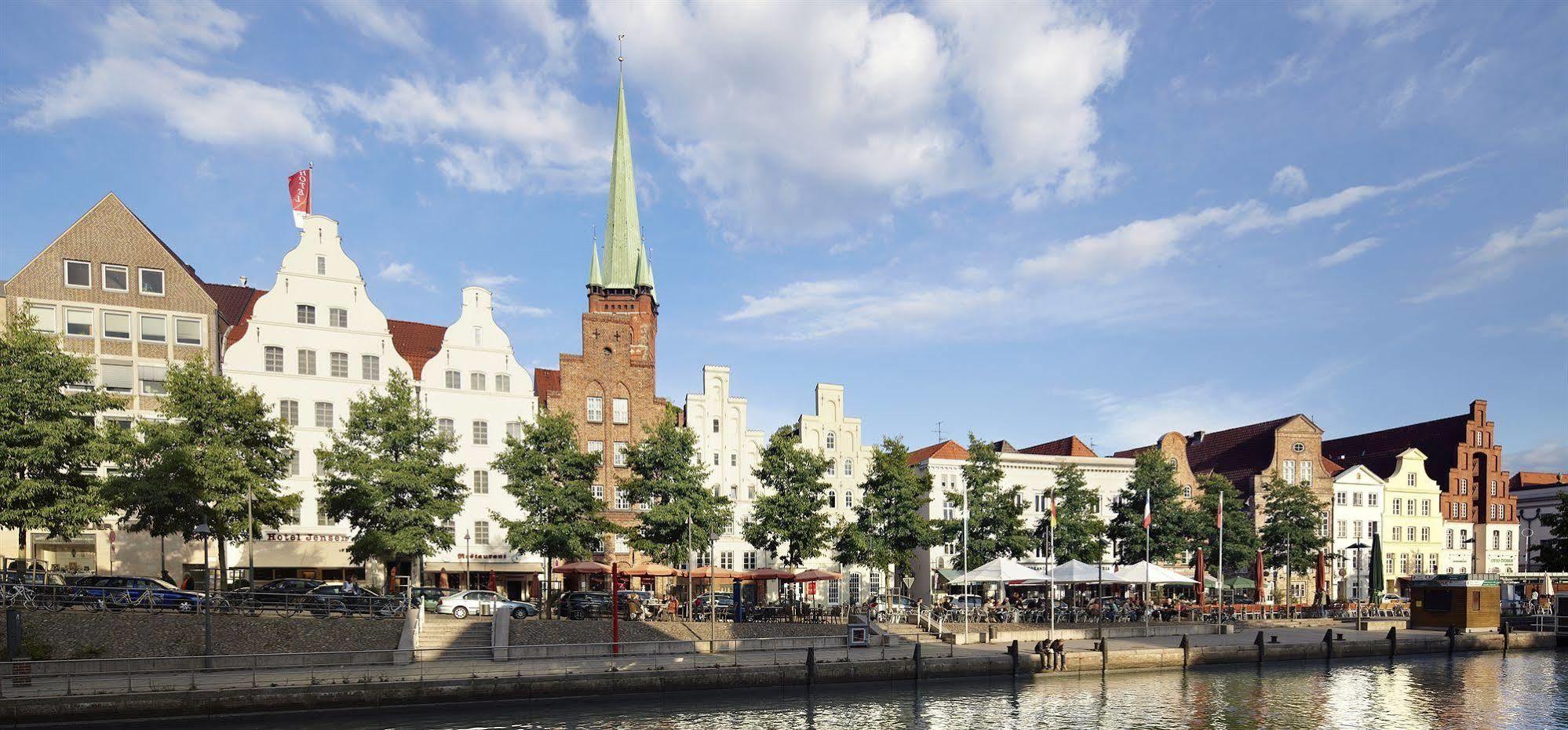 Hotel Jensen 3*